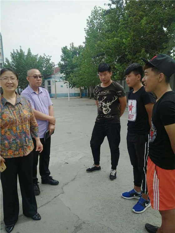 annilte公司與 濟南技師學院合作實習同步帶輪車間 (22)