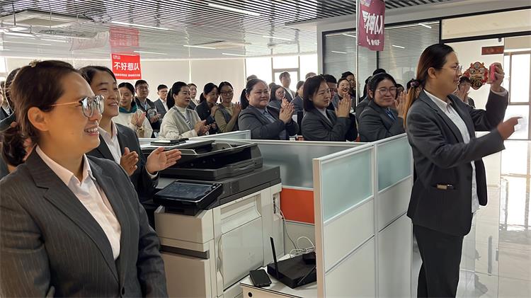 銷售啟動大會1104-4