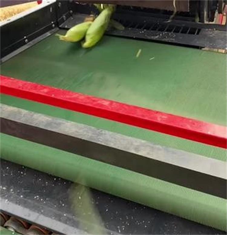 玉米采收機跑步帶-1