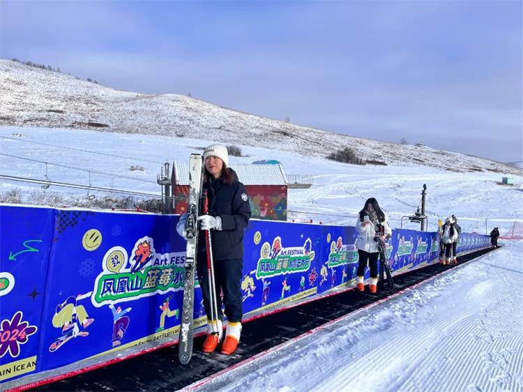 滑雪場魔毯輸送帶0930-7