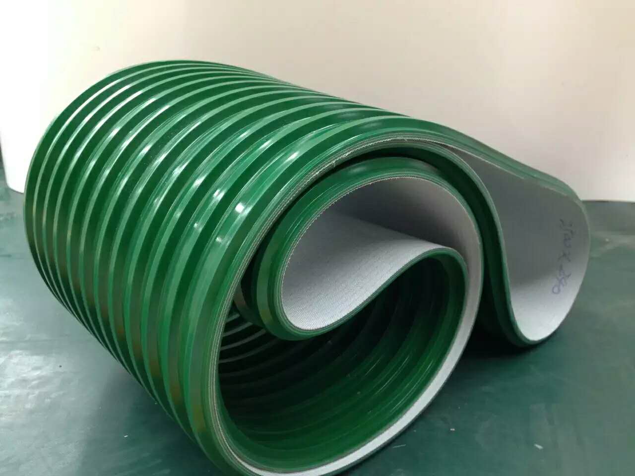 導條輸送帶 導條輸送帶